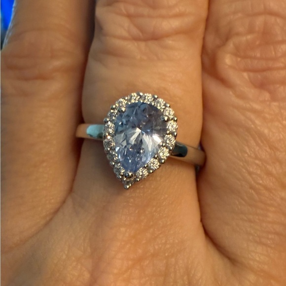 Sterling Silver and Blue Teardrop Ring - Picture 1 of 8